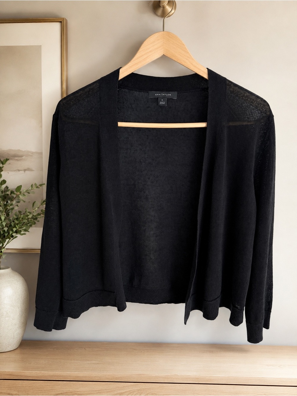 Ann Taylor Black Open Front Lightweight Knit Cardigan M - Picture 2 of 4